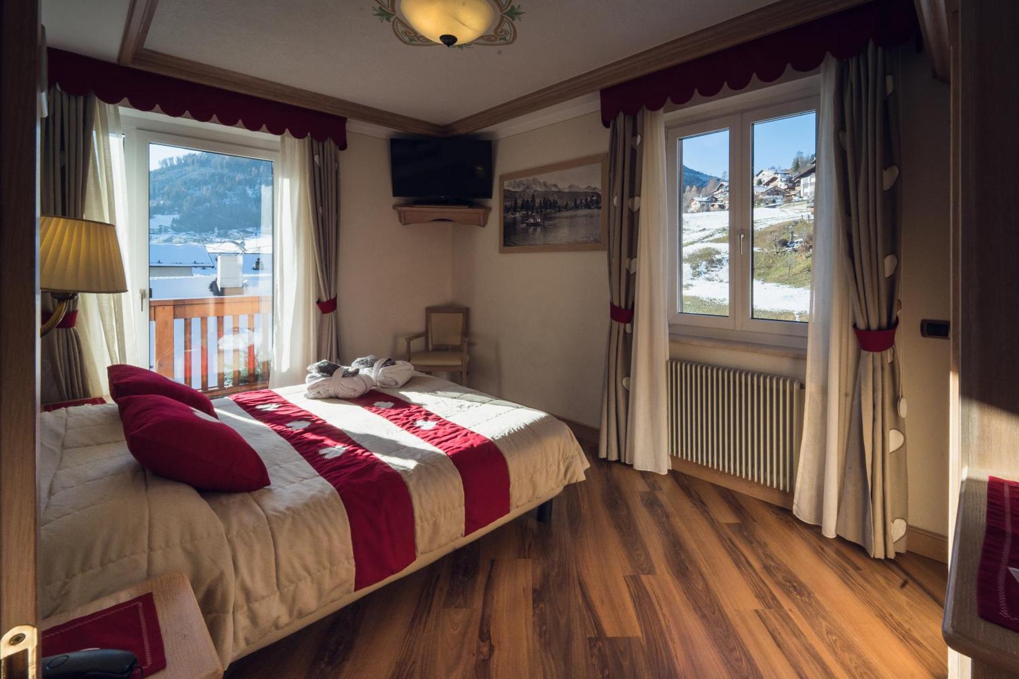 Hotel Alle Alpi Moena Dış mekan fotoğraf