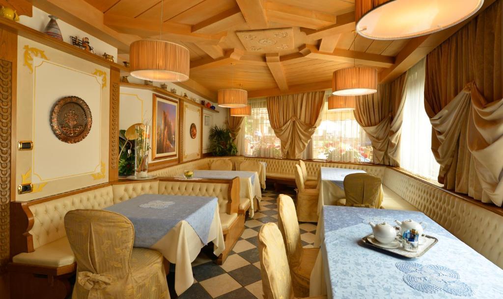 Hotel Alle Alpi Moena Dış mekan fotoğraf