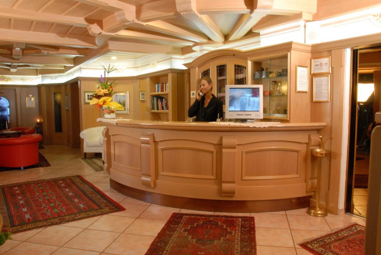 Hotel Alle Alpi Moena Dış mekan fotoğraf